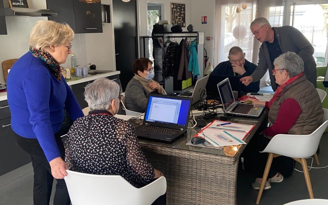 Venez participer aux ateliers numériques les mardis matins